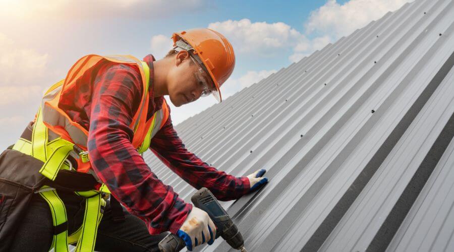 Professional metal roof installation in Cedar Island, NC